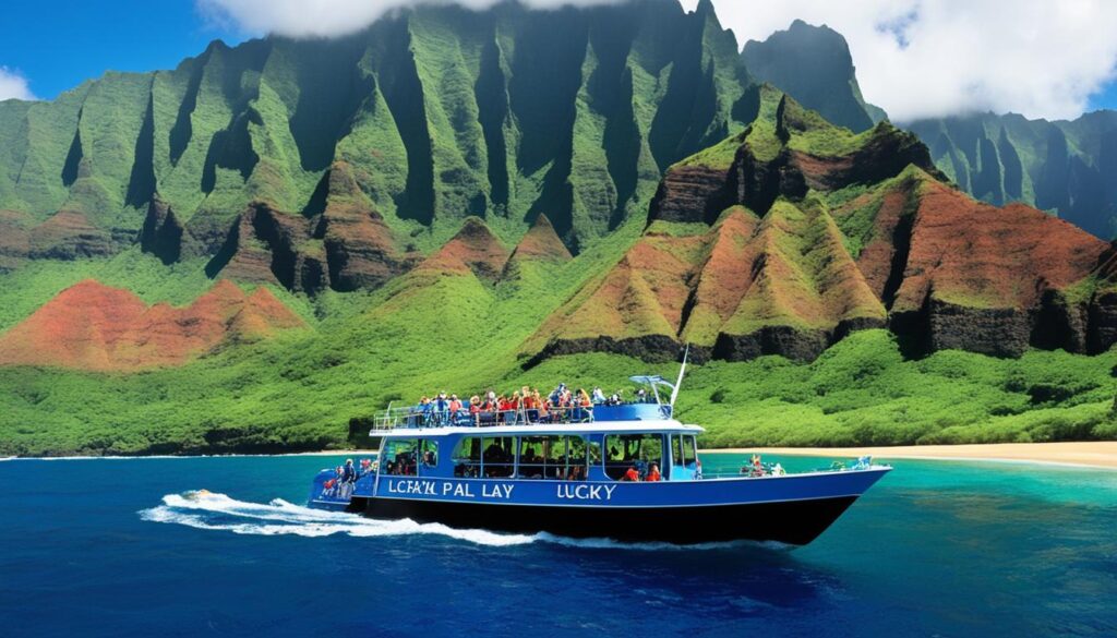 Lucky Lady - Deluxe Na Pali Morning Snorkel Tour